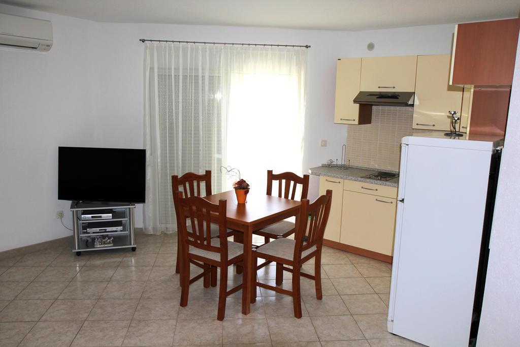 Apartments Kata Biograd Na Moru Exterior photo